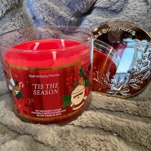 Bath & Body Works Red 'Tis The Season Candle